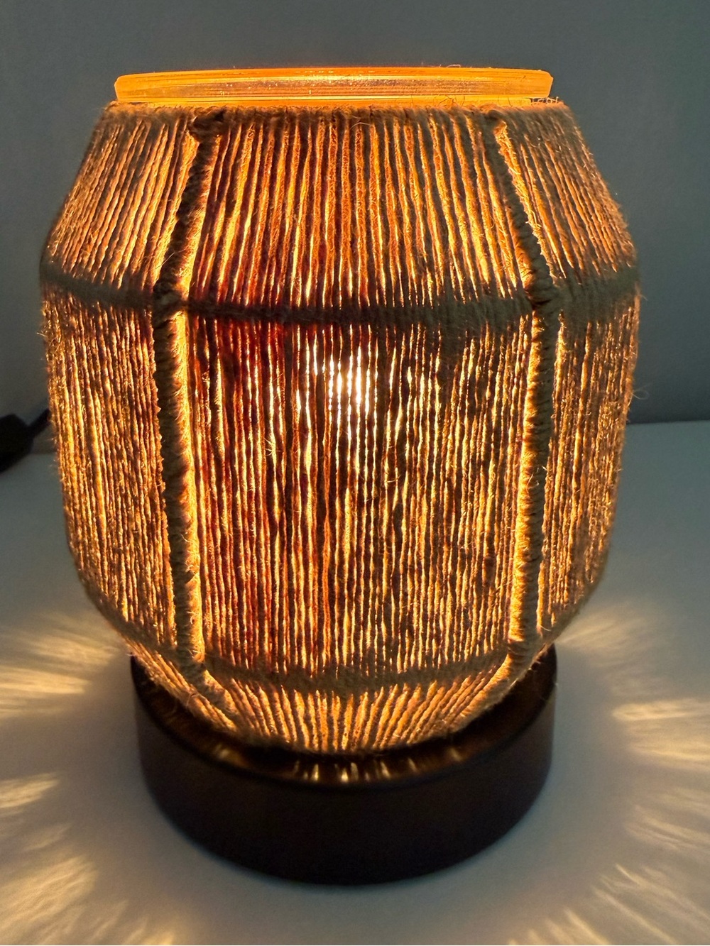 Twine to Unwind Scentsy Warmer
